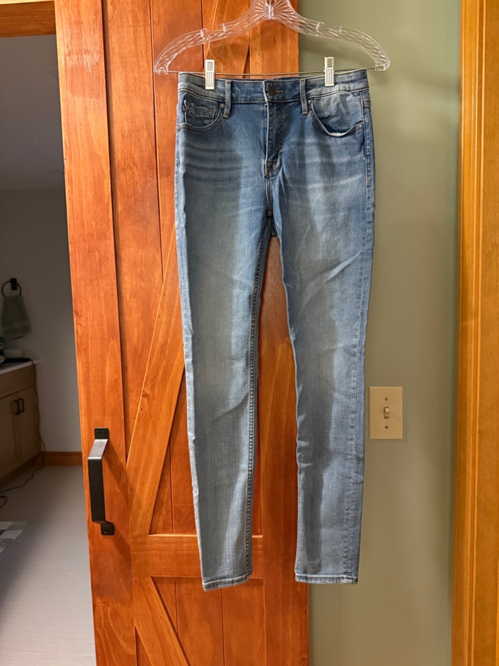 Vigoss Women’s Light Blue Skinny Jeans